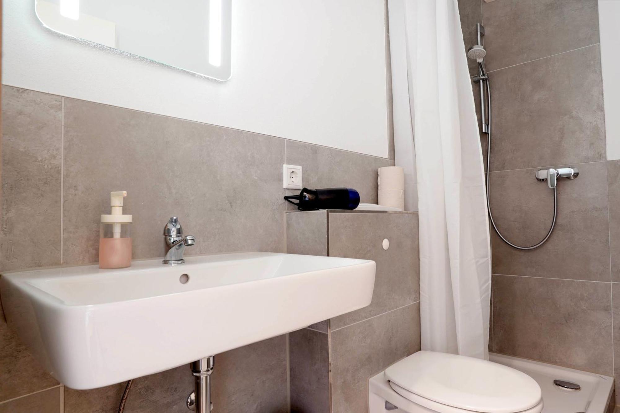 Schoene Apartments In Bad Rothenfelde I Private Parkplaetze Mit Ladesaeulen I Home2Share Экстерьер фото